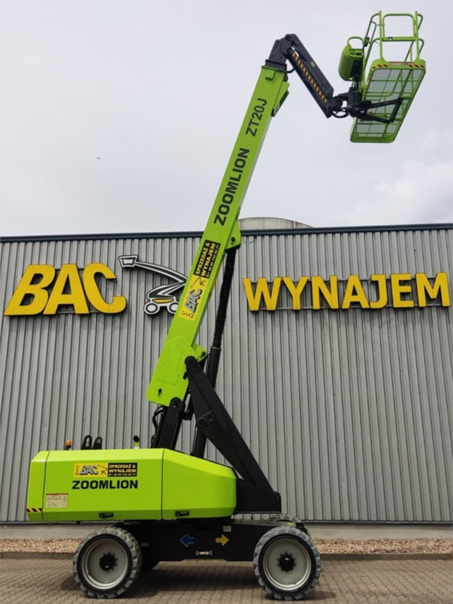 BAC Polska - wynajem - Podnośnik Teleskopowy Spalinowy Zoomlion ZT20J 4×4