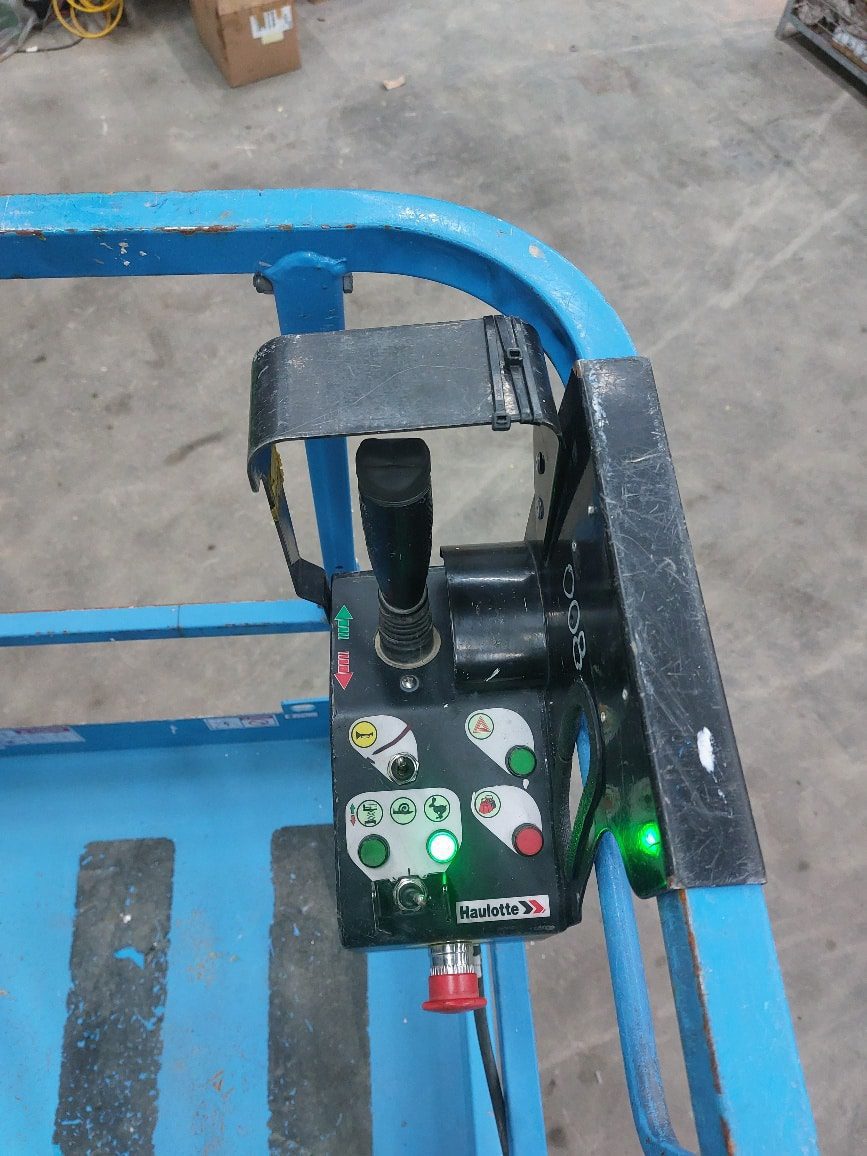 Haulotte Compact 14 - Product gallery image - BAC Poland AWP parts