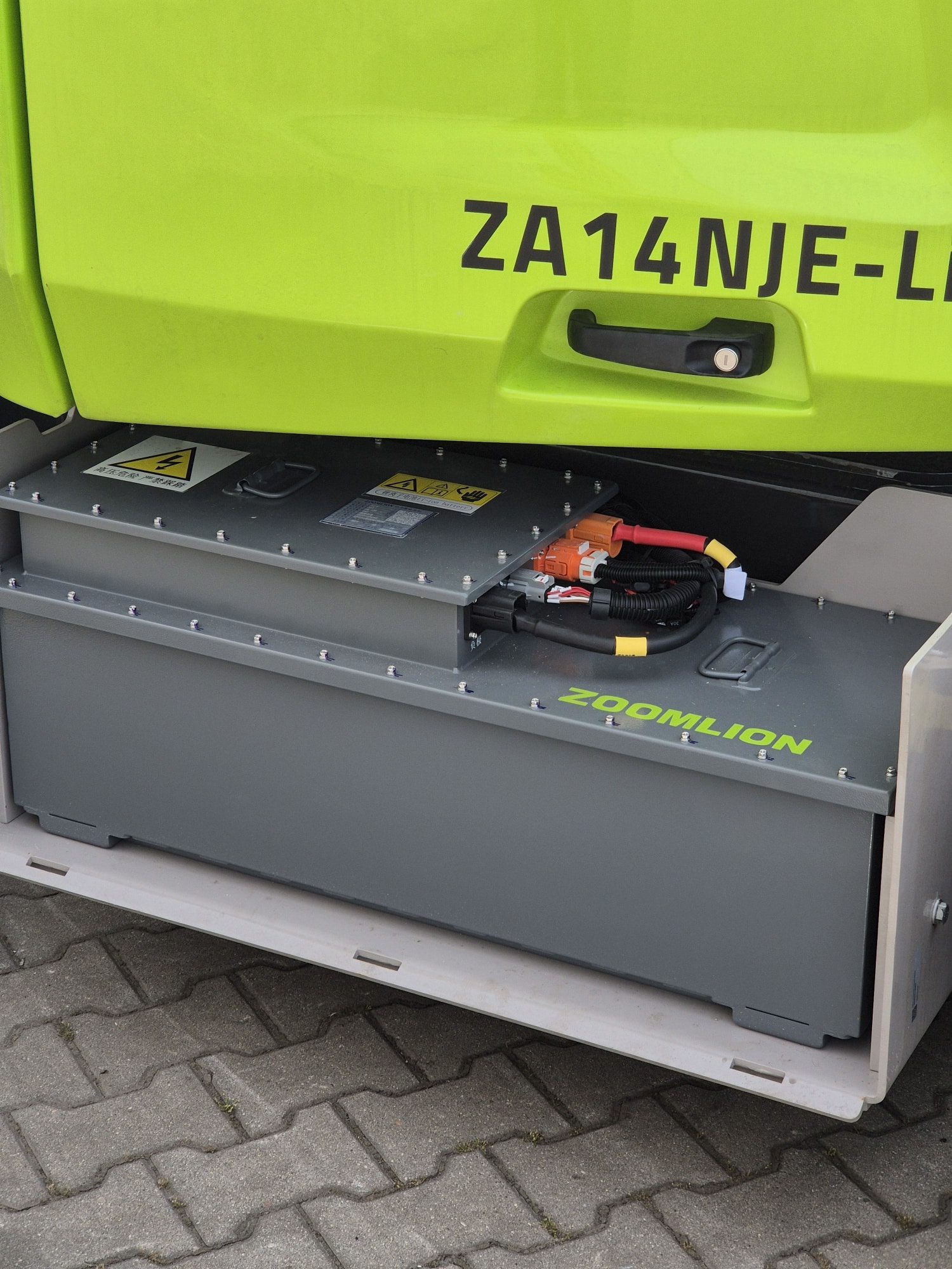 Zoomlion ZA14NJE-LI - Product gallery image - BAC Poland AWP parts