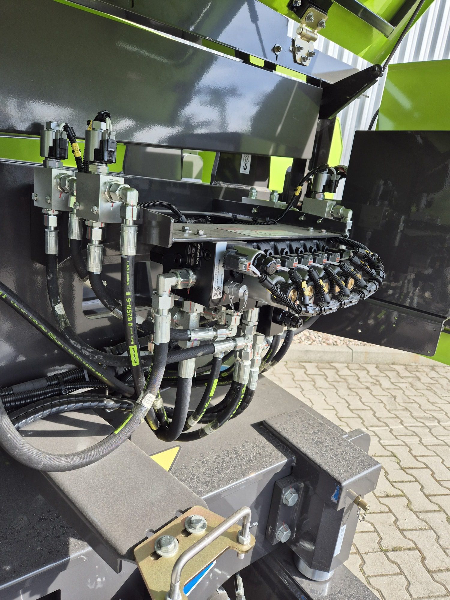 zoomlion zt21je v li 4x4 Podnośnik Teleskopowy Zoomlion ZT21JE-V Li 4x4 - Product gallery image - BAC Poland AWP parts