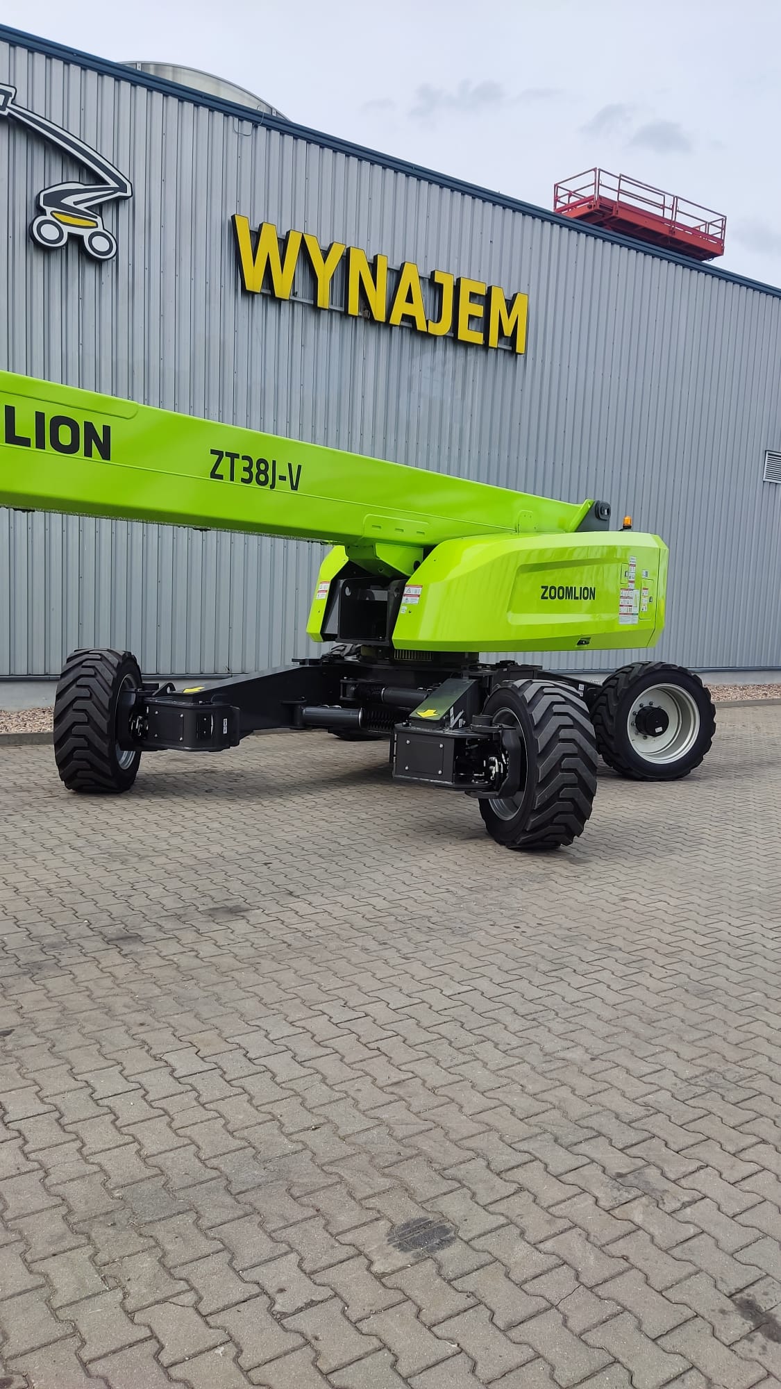 zoomlion zt38j v Zoomlion ZT38J-V - Product gallery image - BAC Poland AWP parts