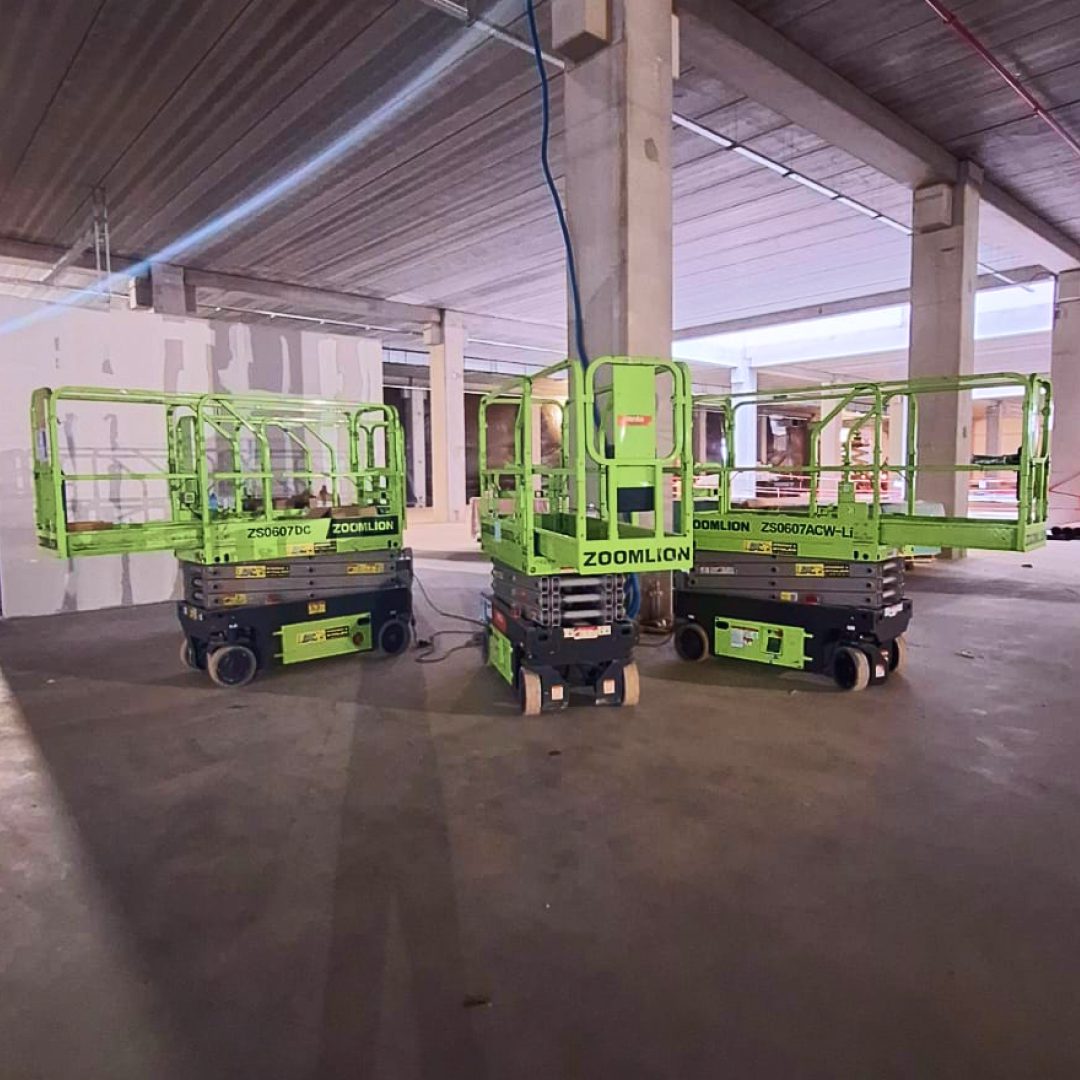 podnośniki BAC Polska na dużej inwestycji listopad 2025