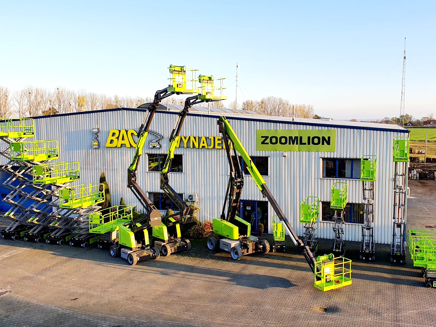 Basket lifts in front of Zoomlion's building.