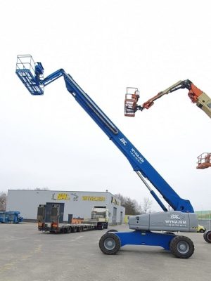 Hubarbeitsbühnen auf der Baustelle.