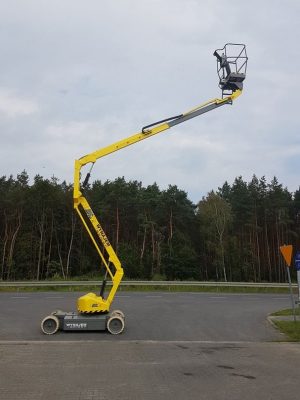 Articulated -Telescopic Electric Lifts