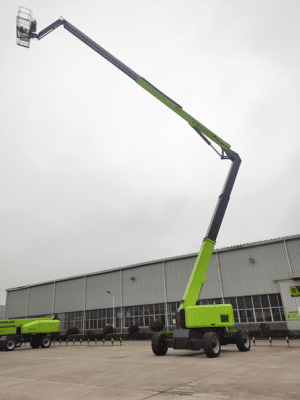 Telescopic lift at the front of the warehouse.